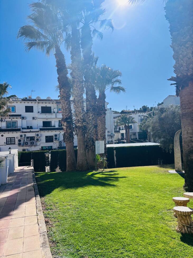 2 Bed, 1 Bath, ApartmentFor Sale, Villamartin, Alicante