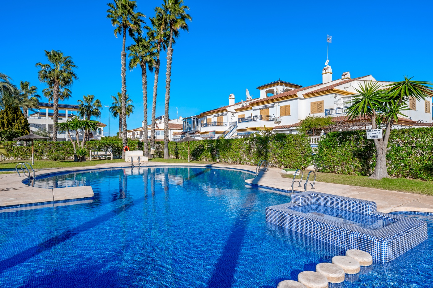 2 Bed, 1 Bath, ApartmentFor Sale, Pilar De La Horadada, Alicante