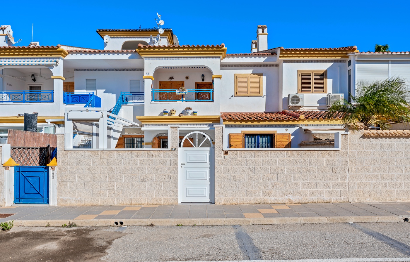 2 Bed, 1 Bath, ApartmentFor Sale, Pilar De La Horadada, Alicante