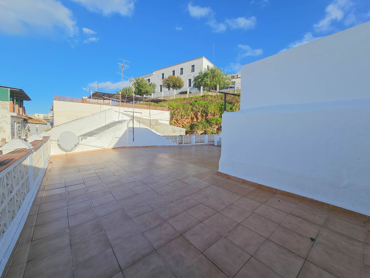 Alhaurin el Grande, Malaga, 5 Bedrooms Bedrooms, ,2 BathroomsBathrooms,For Sale,R5297503