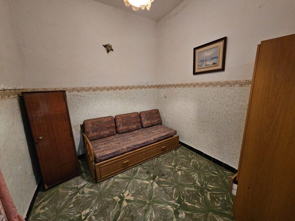 8 Bed, 3 Bath, HouseFor Sale, Oliva, Valencia, 46780