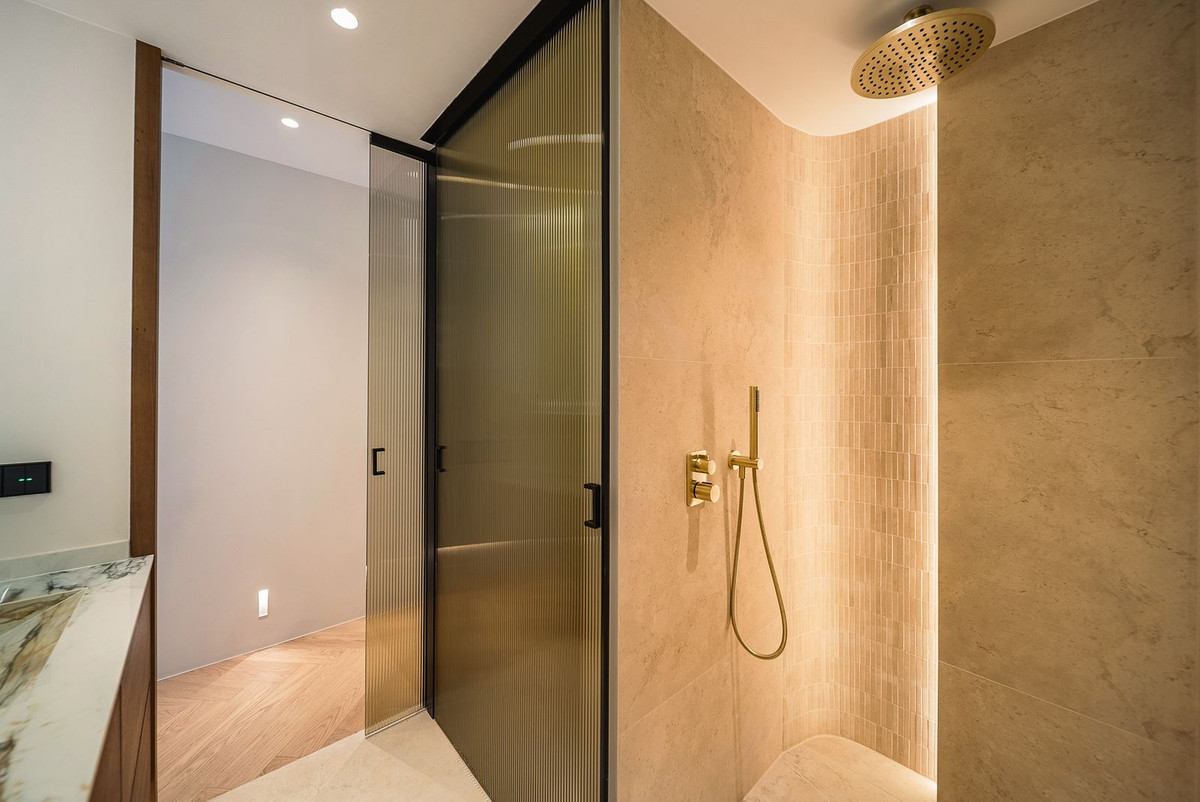 3 Bed, 2 Bath, ApartmentFor Sale, Marbella, Malaga