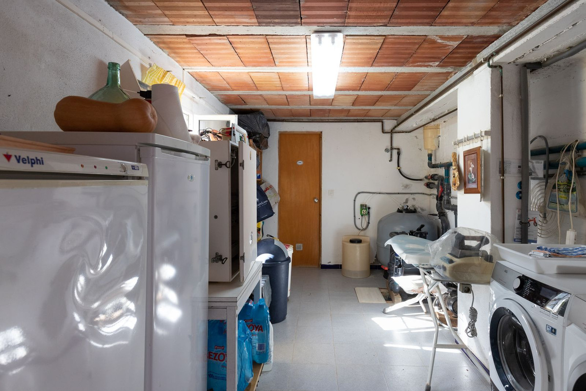 4 Bed, 3 Bath, HouseFor Sale, Coin, Malaga