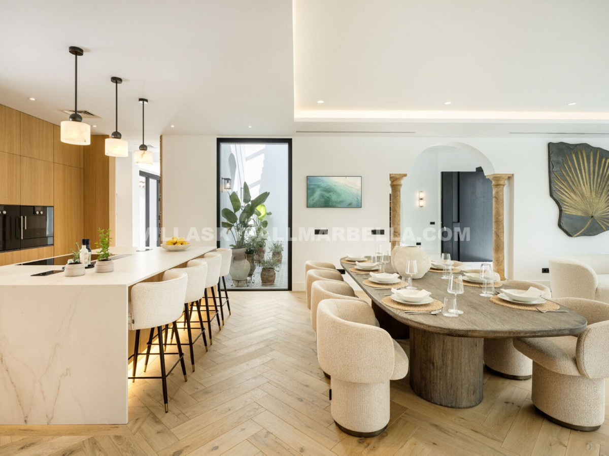 5 Bed, 7 Bath, HouseFor Sale, La Quinta, Malaga