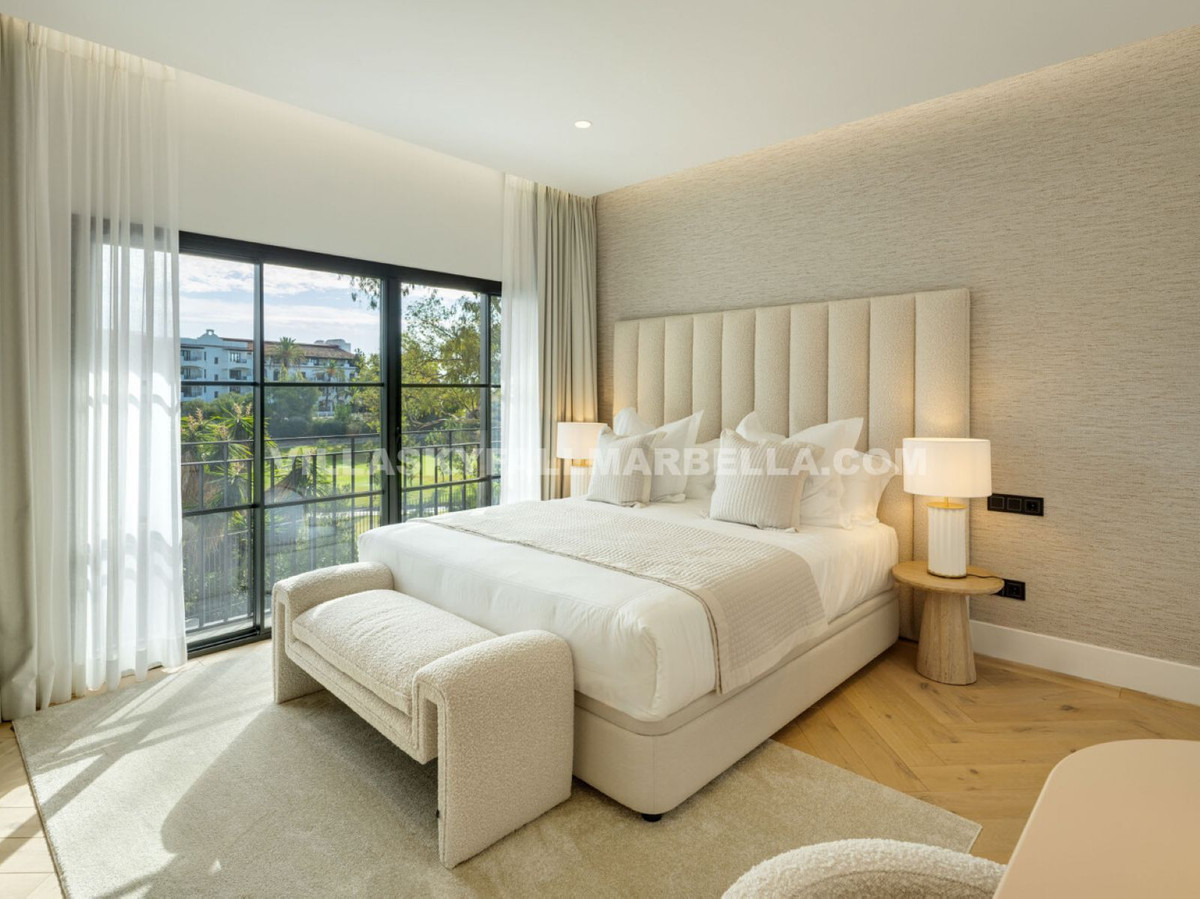 5 Bed, 7 Bath, HouseFor Sale, La Quinta, Malaga