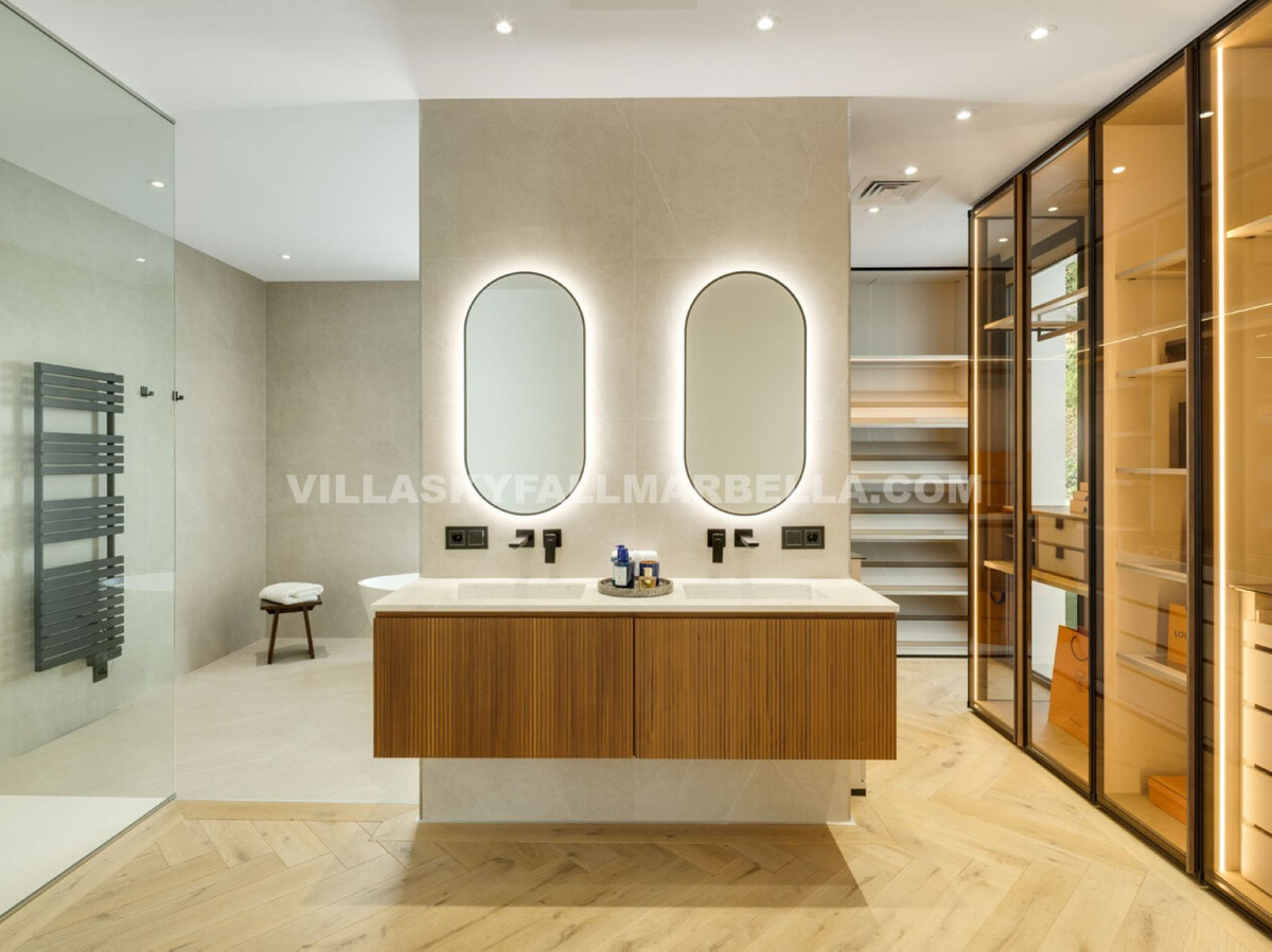 5 Bed, 7 Bath, HouseFor Sale, La Quinta, Malaga