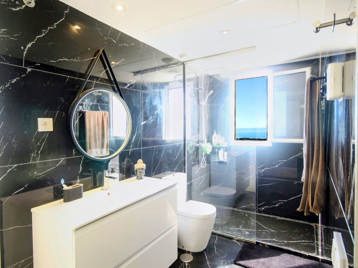 2 Bed, 2 Bath, ApartmentFor Sale, Los Monteros, Malaga