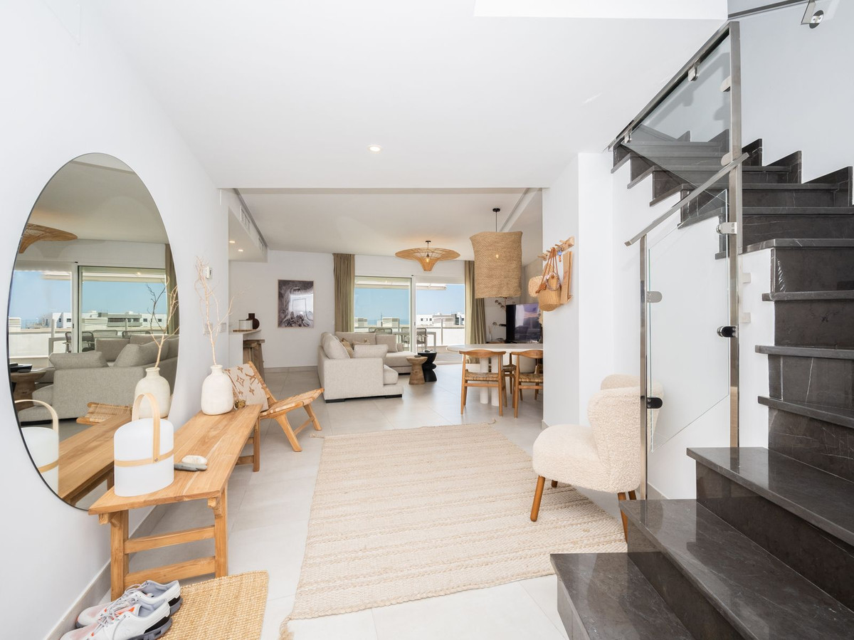 3 Bed, 3 Bath, ApartmentFor Sale, Los Monteros, Malaga