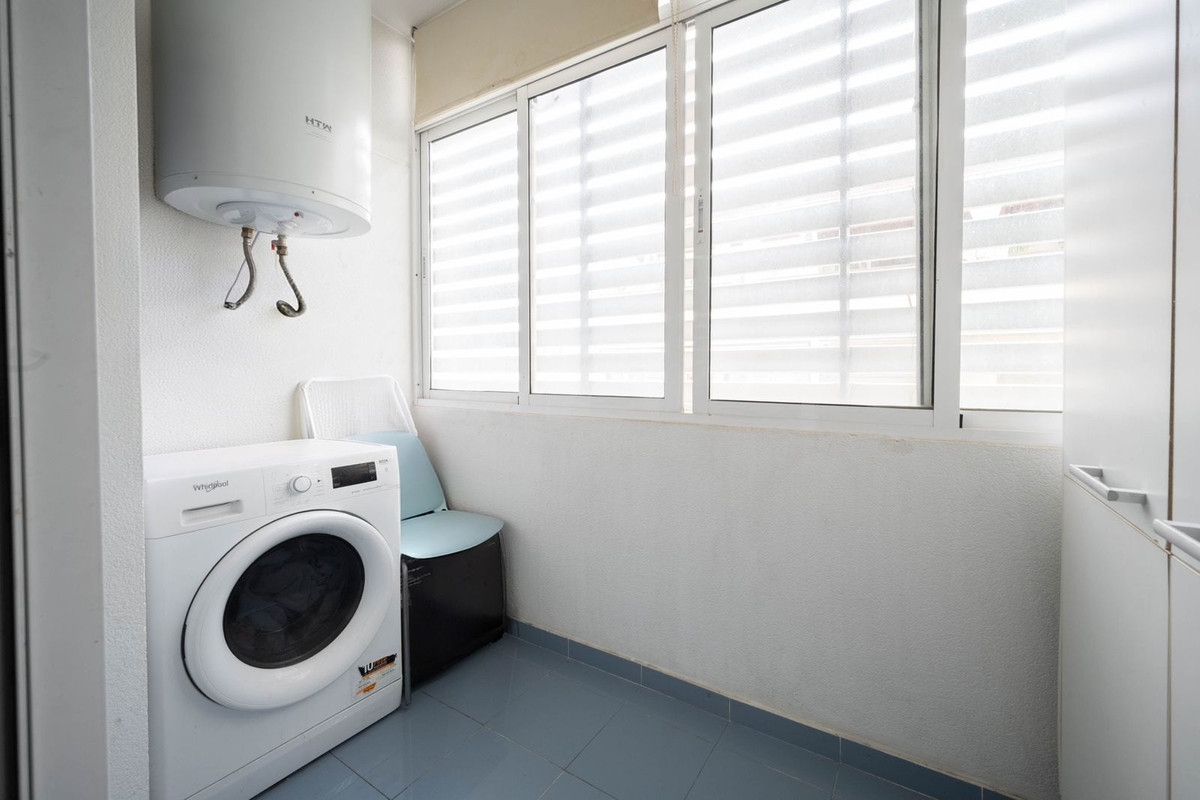 4 Bed, 3 Bath, ApartmentFor Sale, Marbella, Malaga