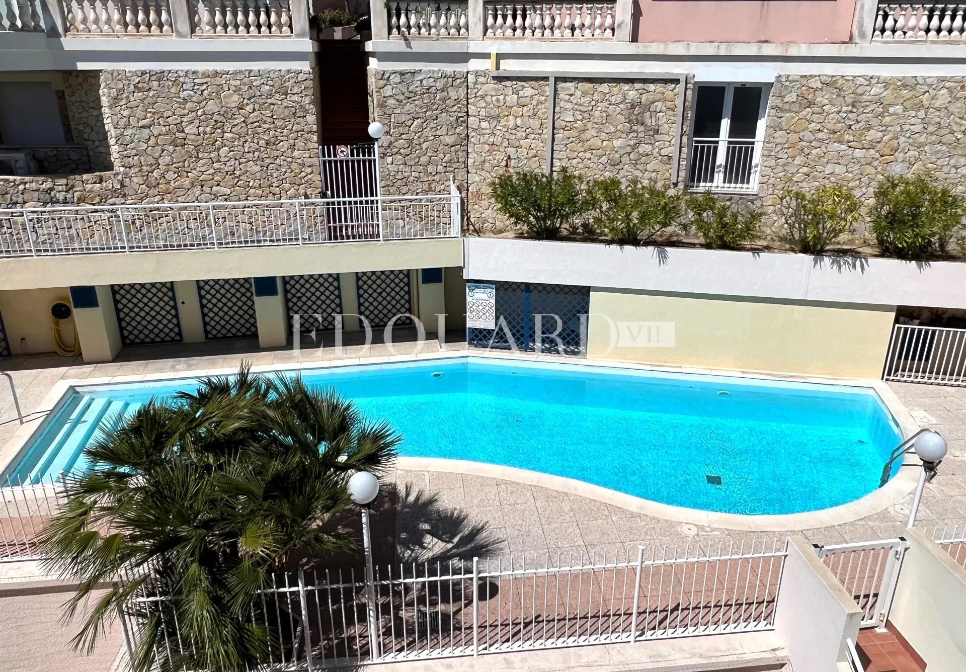 1 Bed, 1 Bath, ApartmentFor Sale, Roquebrune-Cap-Martin, Alpes-Maritimes