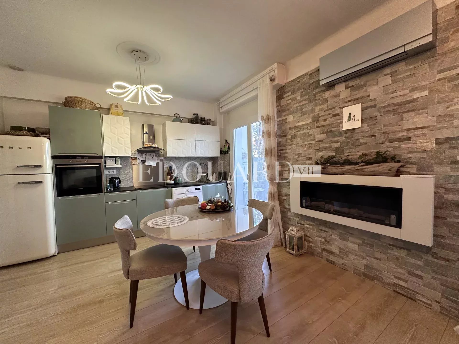 2 Bed, 1 Bath, ApartmentFor Sale, Roquebrune-Cap-Martin, Alpes-Maritimes