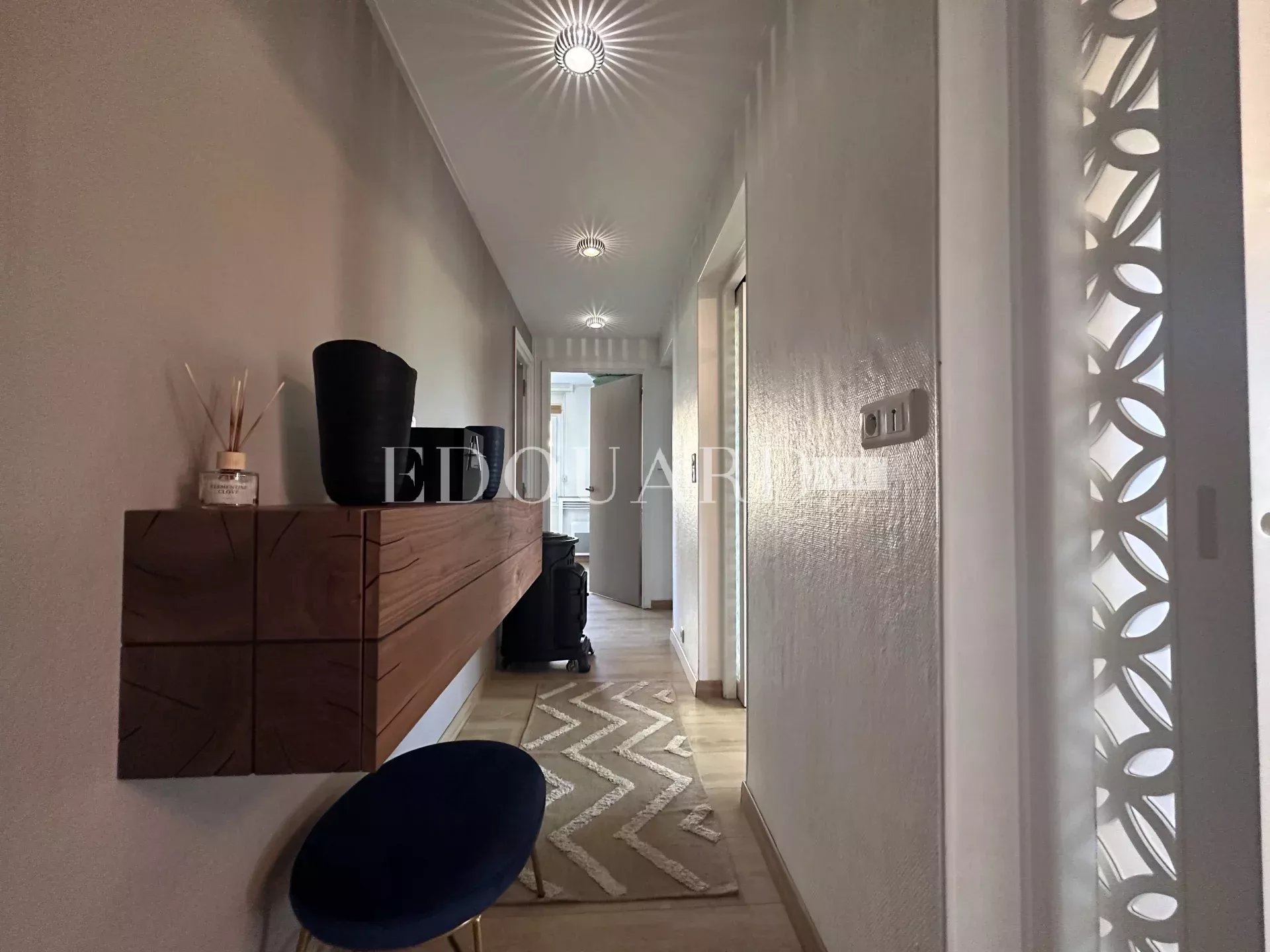 2 Bed, 1 Bath, ApartmentFor Sale, Roquebrune-Cap-Martin, Alpes-Maritimes