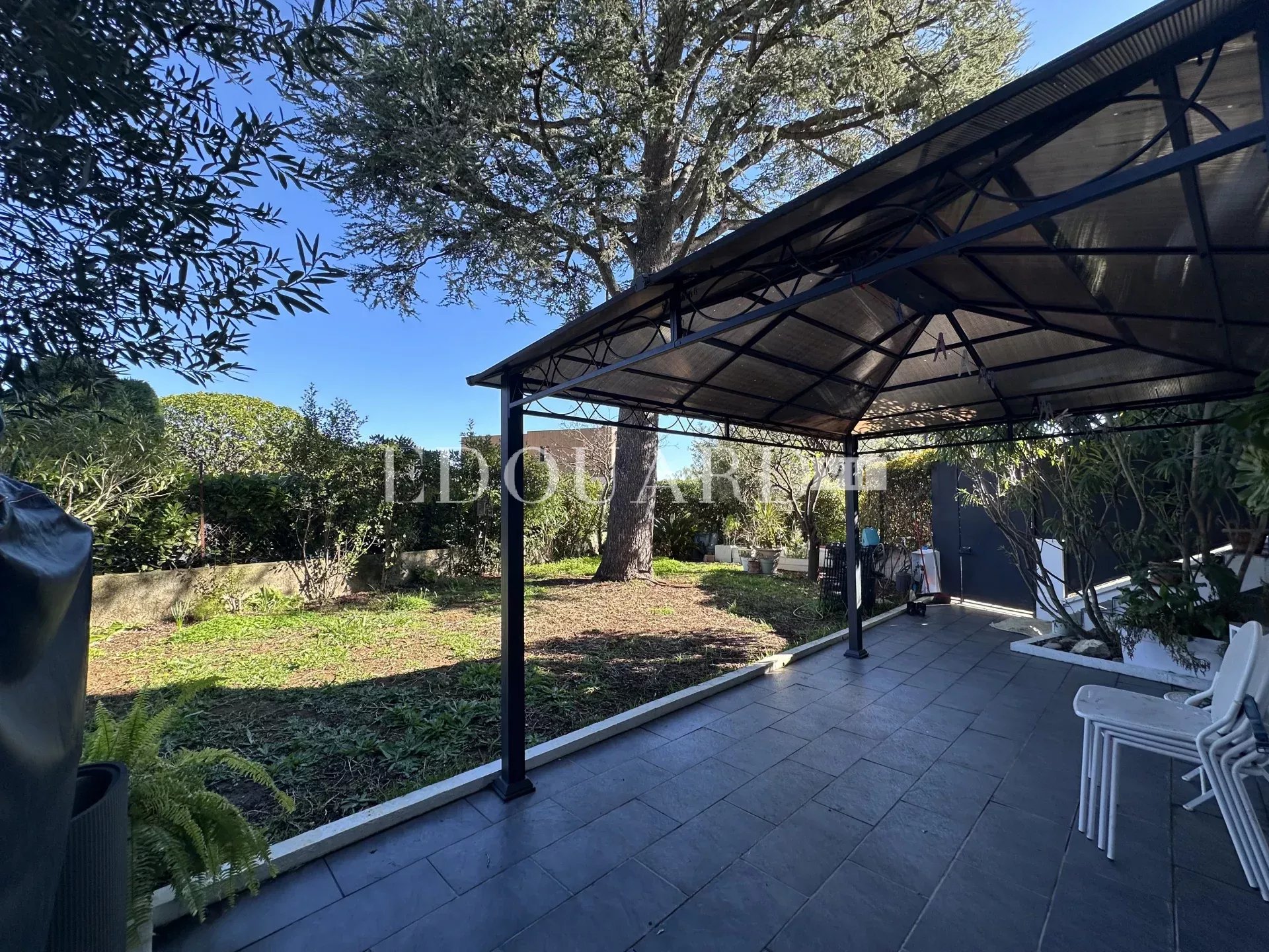 2 Bed, 1 Bath, ApartmentFor Sale, Roquebrune-Cap-Martin, Alpes-Maritimes