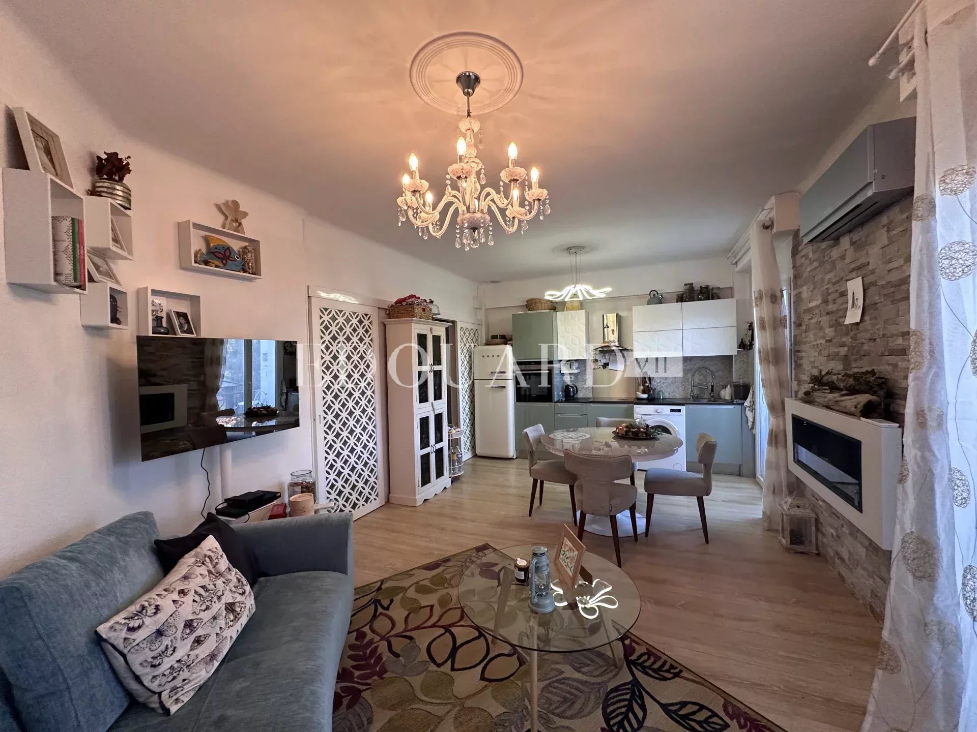 2 Bed, 1 Bath, ApartmentFor Sale, Roquebrune-Cap-Martin, Alpes-Maritimes