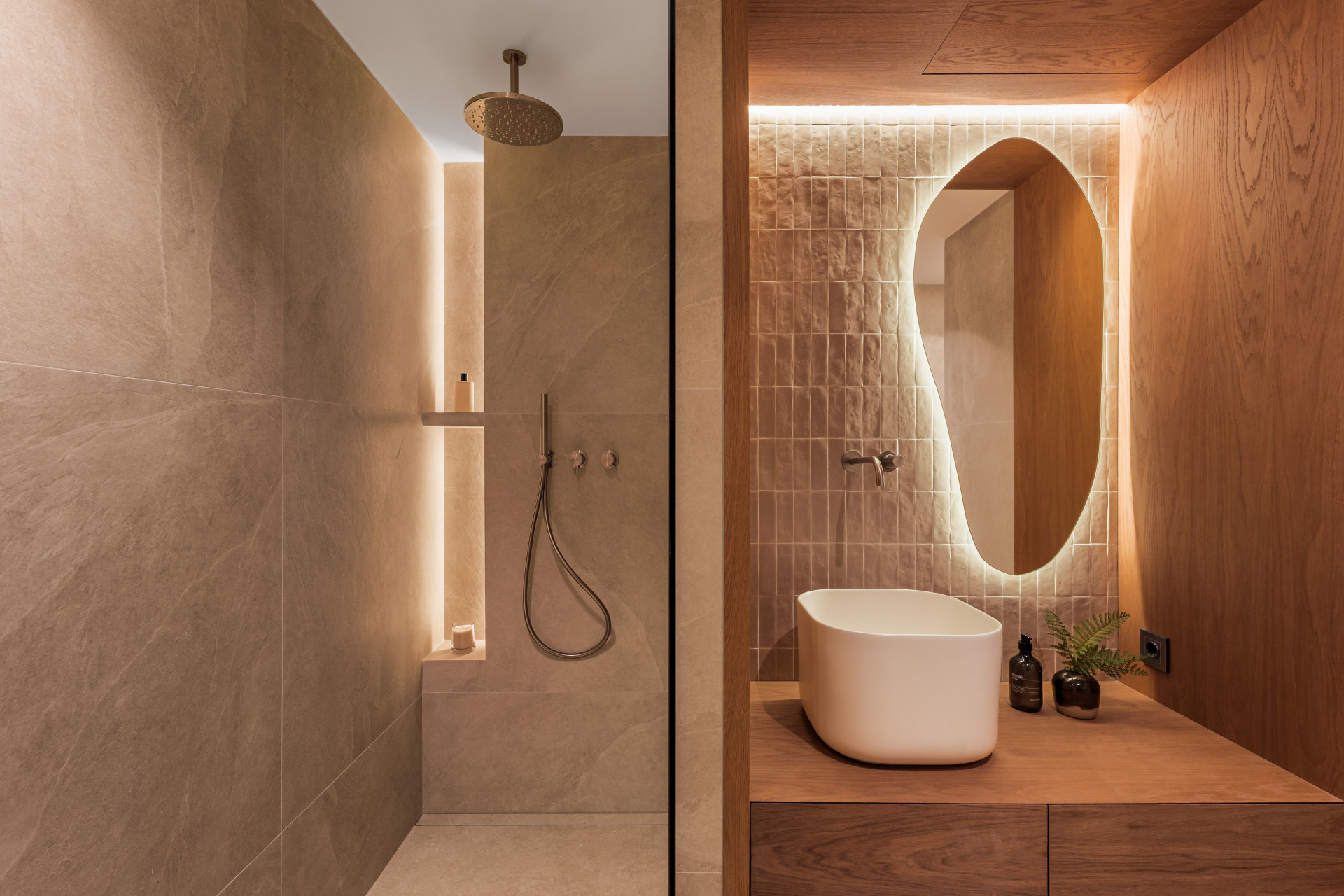 4 Bed, 3 Bath, HouseFor Sale, Marbella, Malaga