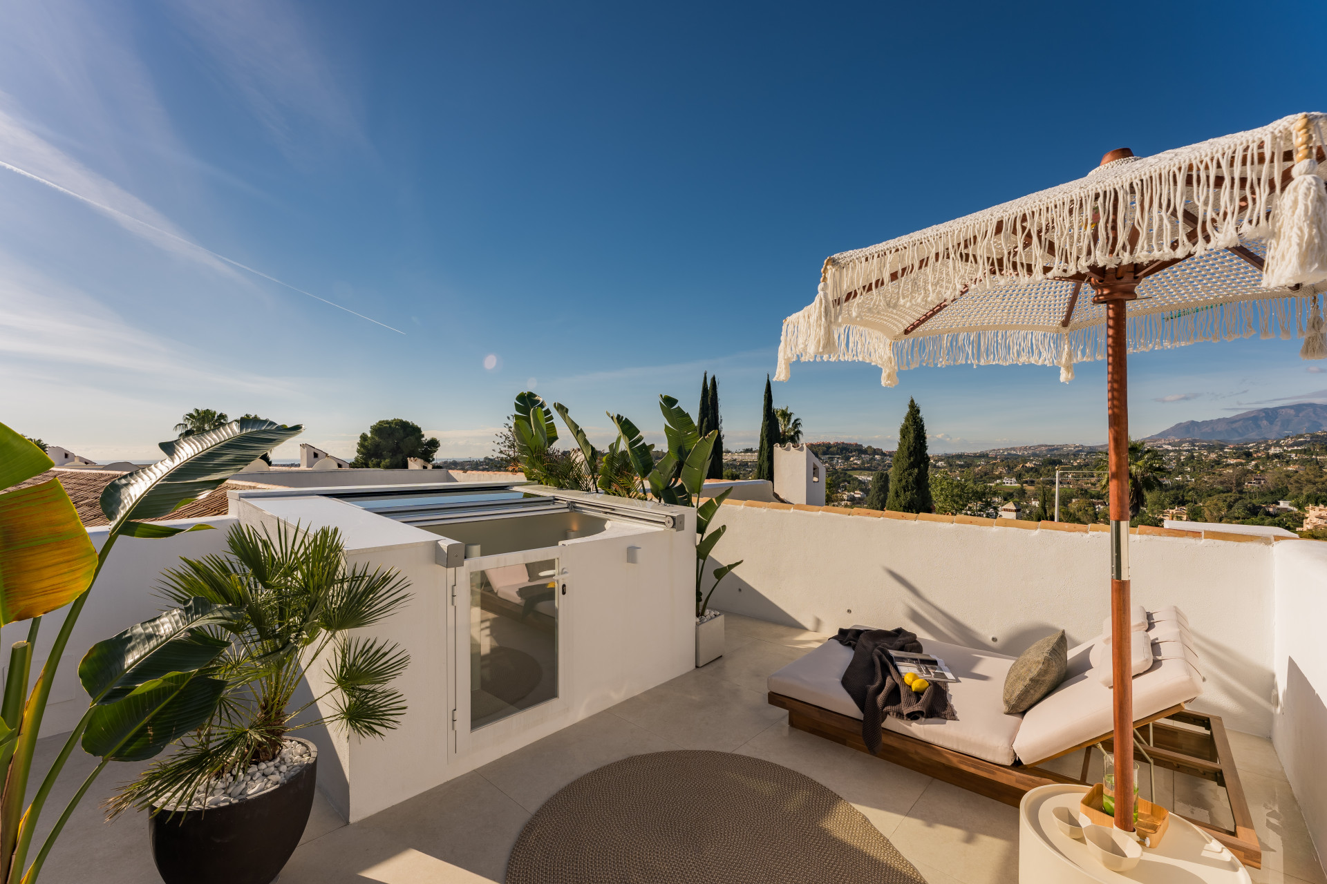 4 Bed, 3 Bath, HouseFor Sale, Marbella, Malaga