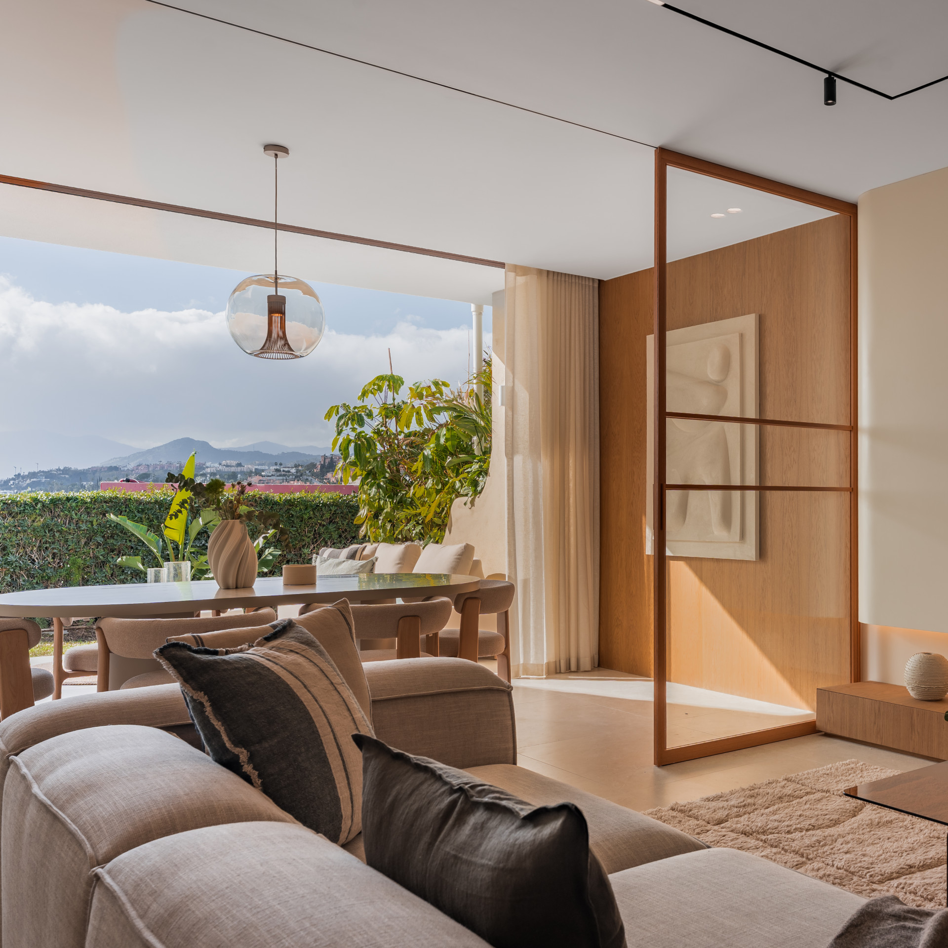 4 Bed, 3 Bath, HouseFor Sale, Marbella, Malaga