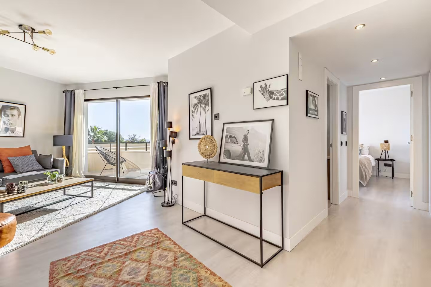 1 Bed, 1 Bath, ApartmentFor Sale, Estepona, Malaga