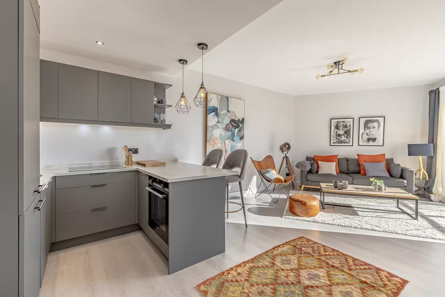 1 Bed, 1 Bath, ApartmentFor Sale, Estepona, Malaga