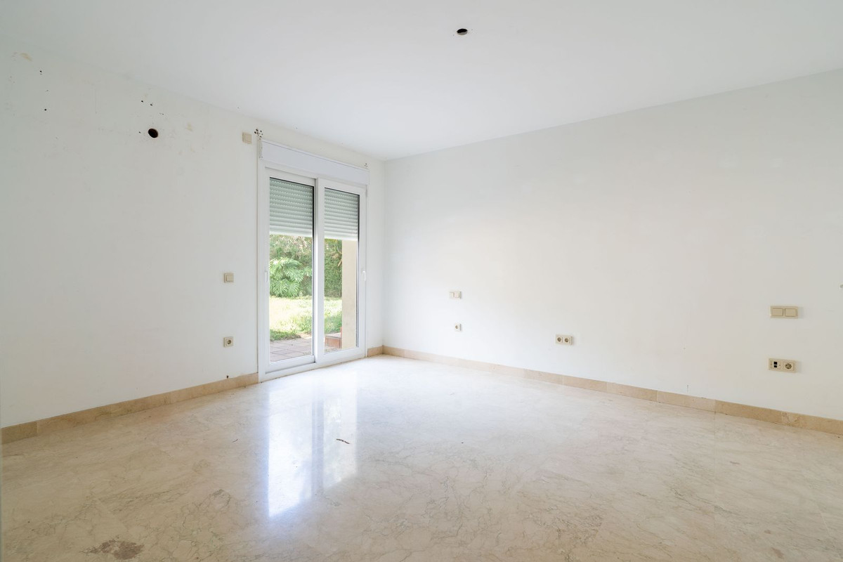 4 Bed, 5 Bath, HouseFor Sale, Sotogrande, Cadiz