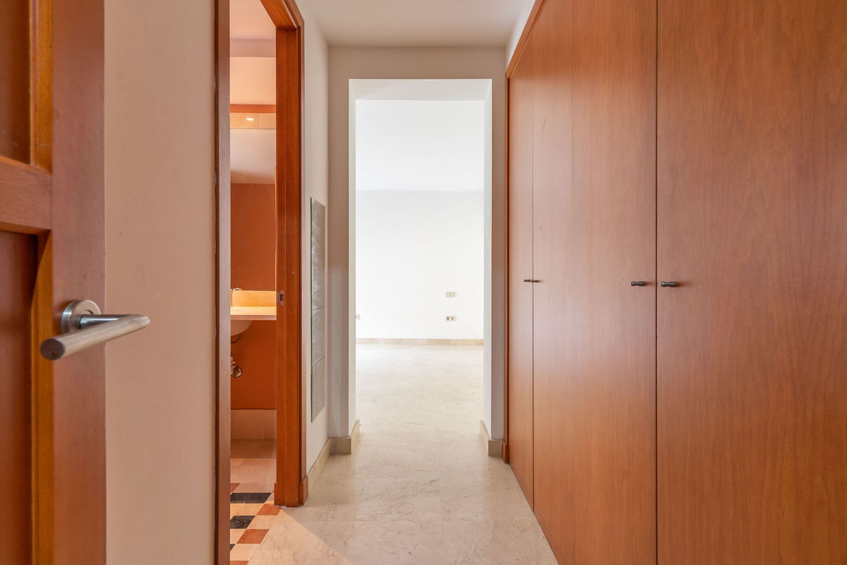 4 Bed, 5 Bath, HouseFor Sale, Sotogrande, Cadiz