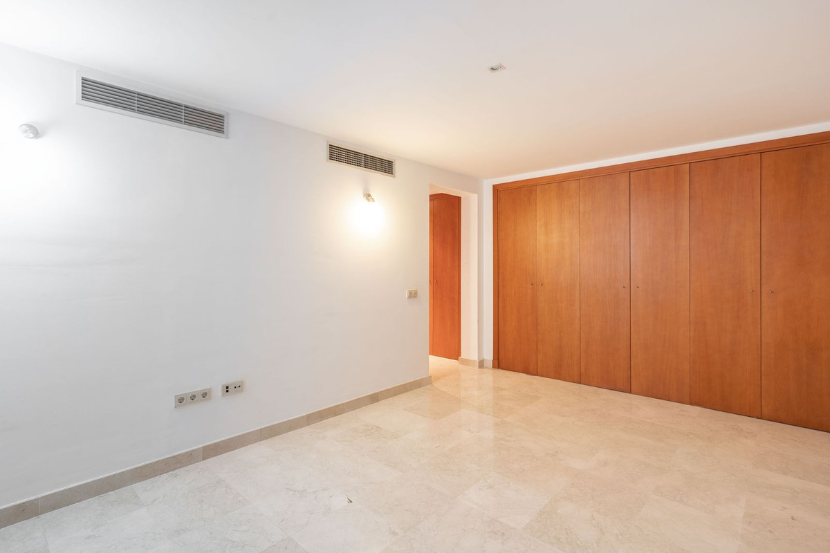 4 Bed, 5 Bath, HouseFor Sale, Sotogrande, Cadiz