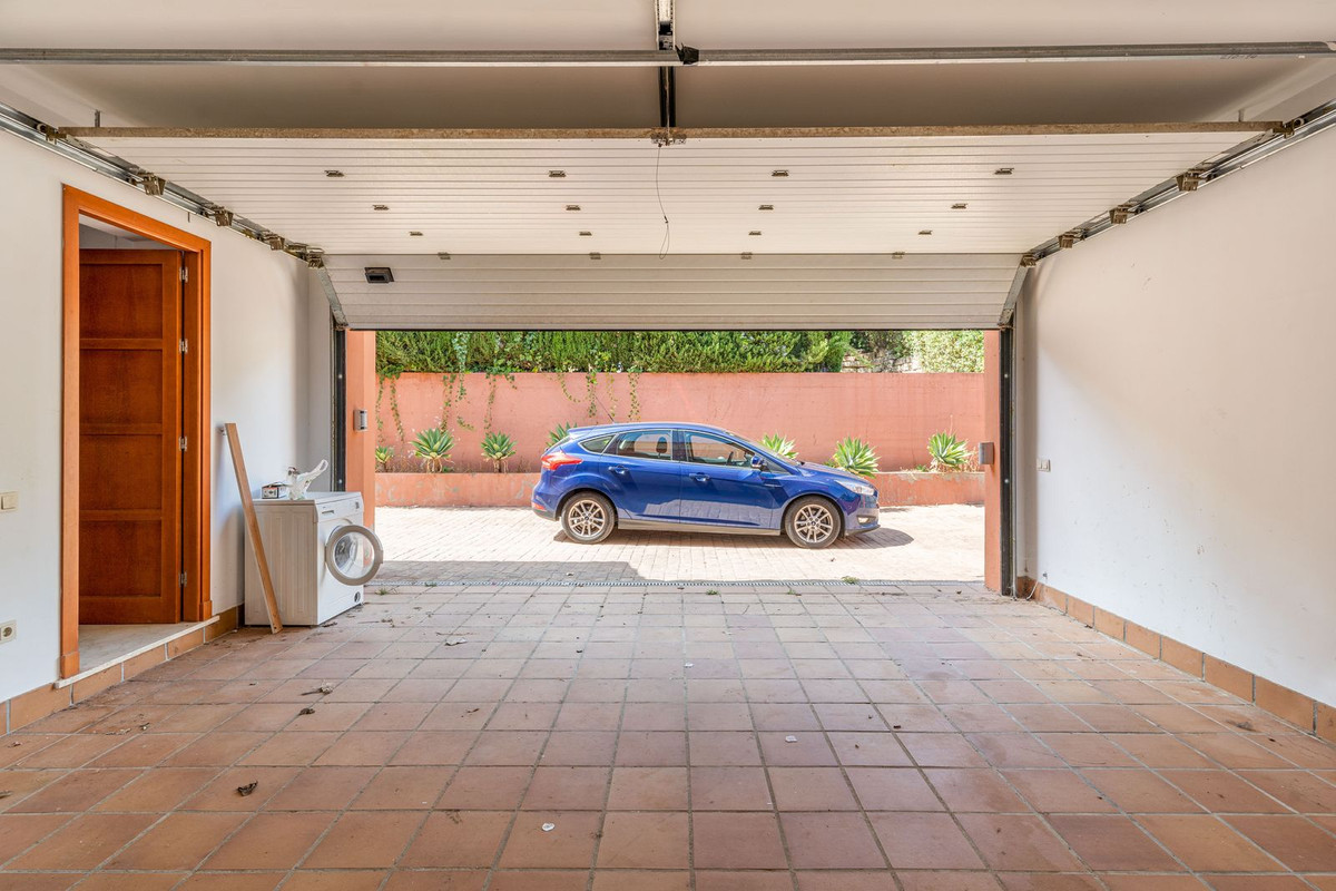 4 Bed, 5 Bath, HouseFor Sale, Sotogrande, Cadiz