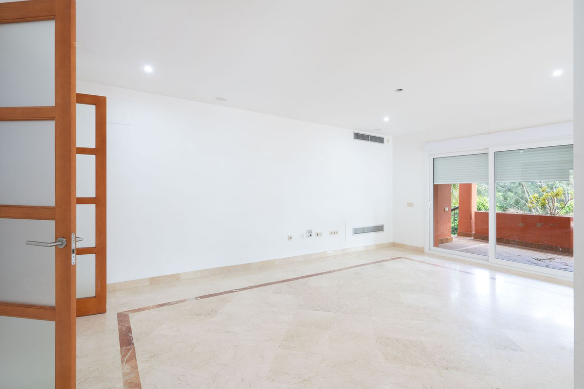 4 Bed, 5 Bath, HouseFor Sale, Sotogrande, Cadiz