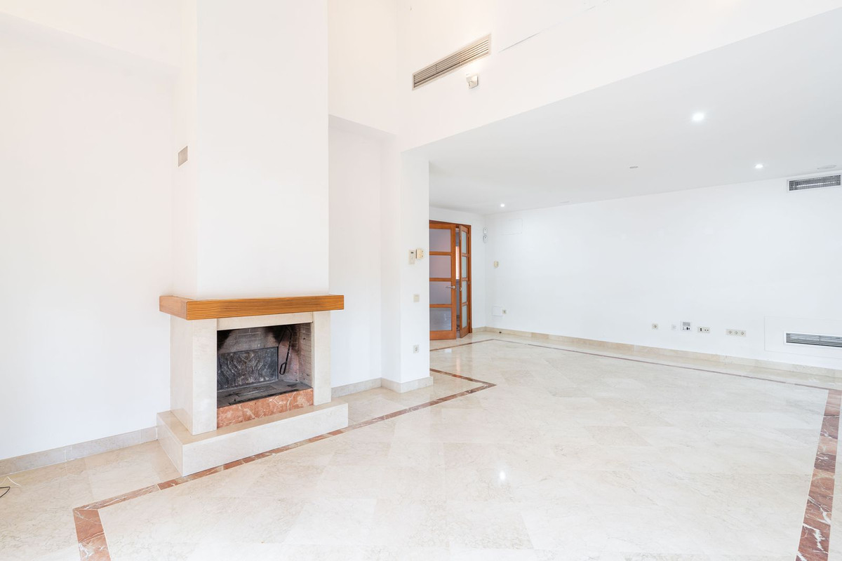 4 Bed, 5 Bath, HouseFor Sale, Sotogrande, Cadiz