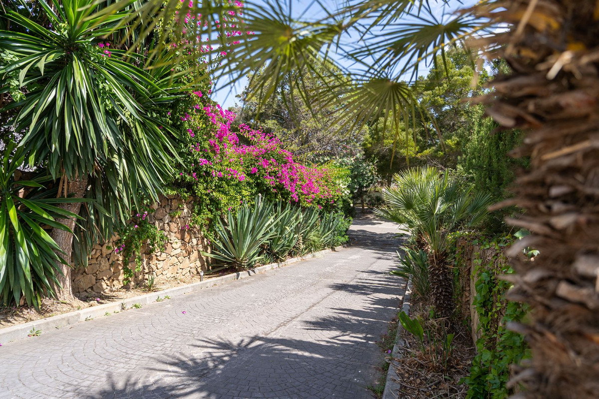 4 Bed, 5 Bath, HouseFor Sale, Sotogrande, Cadiz