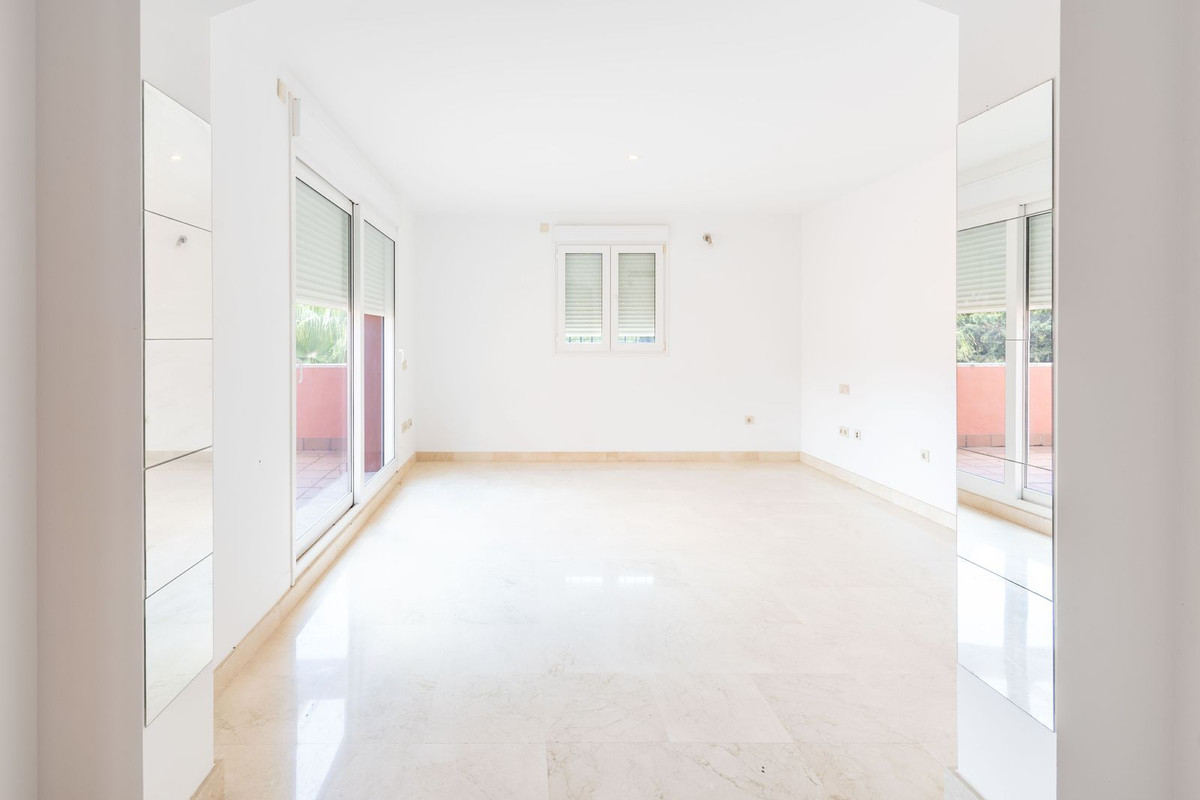 4 Bed, 5 Bath, HouseFor Sale, Sotogrande, Cadiz