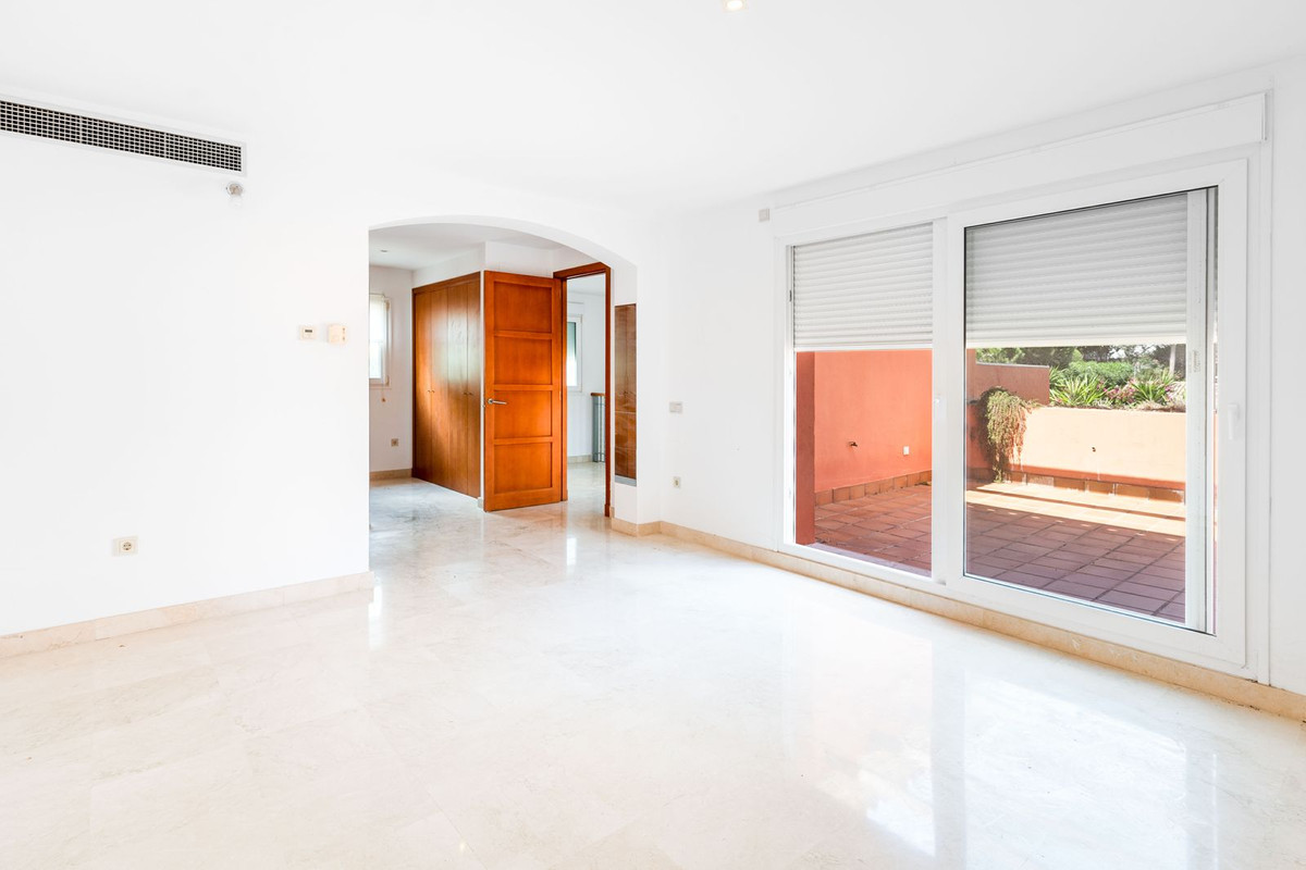 4 Bed, 5 Bath, HouseFor Sale, Sotogrande, Cadiz