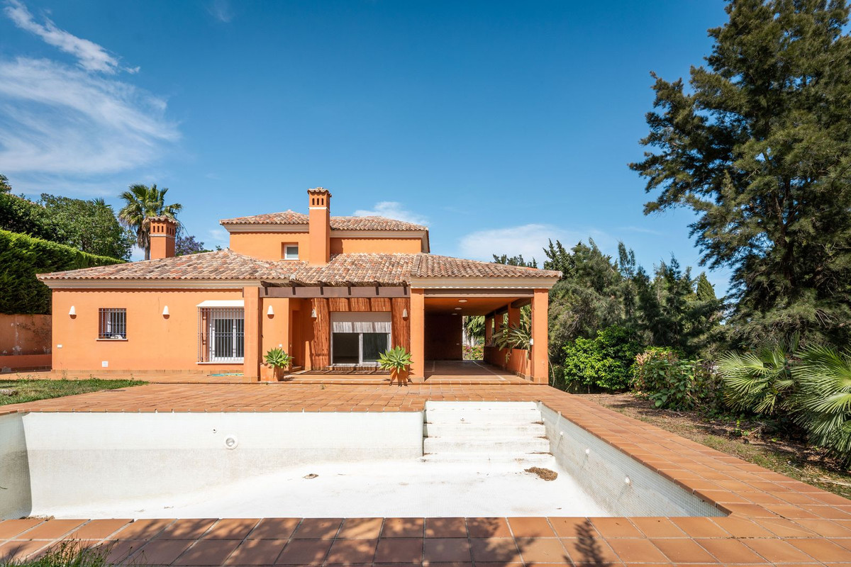 4 Bed, 5 Bath, HouseFor Sale, Sotogrande, Cadiz