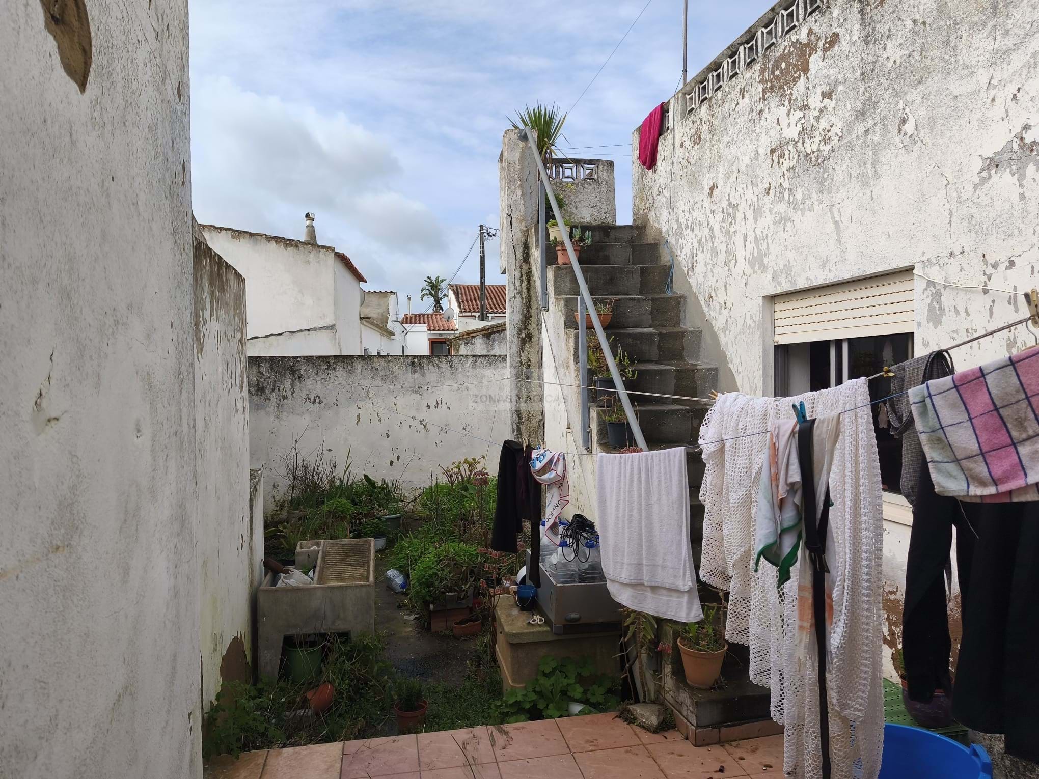 4 Bed, 1 Bath, HouseFor Sale, Lagos, Faro, 8600-013