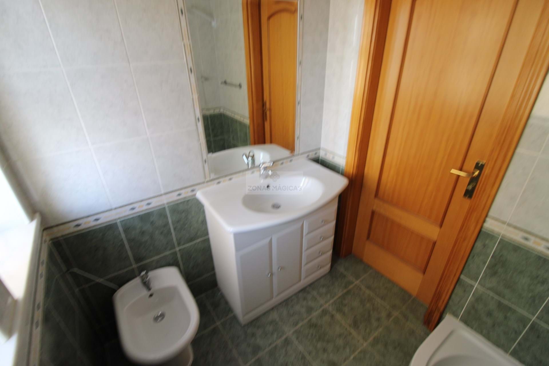 2 Bed, 2 Bath, ApartmentFor Sale, Lagos, Faro, 8600-533