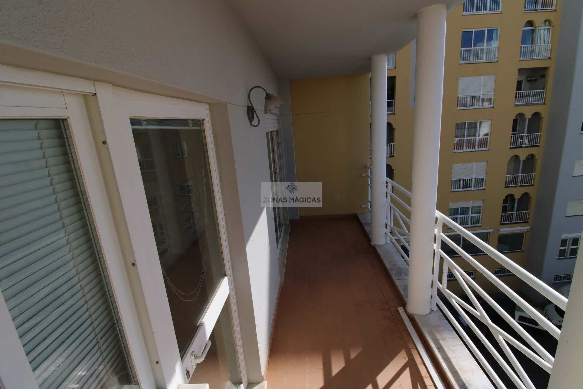 2 Bed, 2 Bath, ApartmentFor Sale, Lagos, Faro, 8600-533