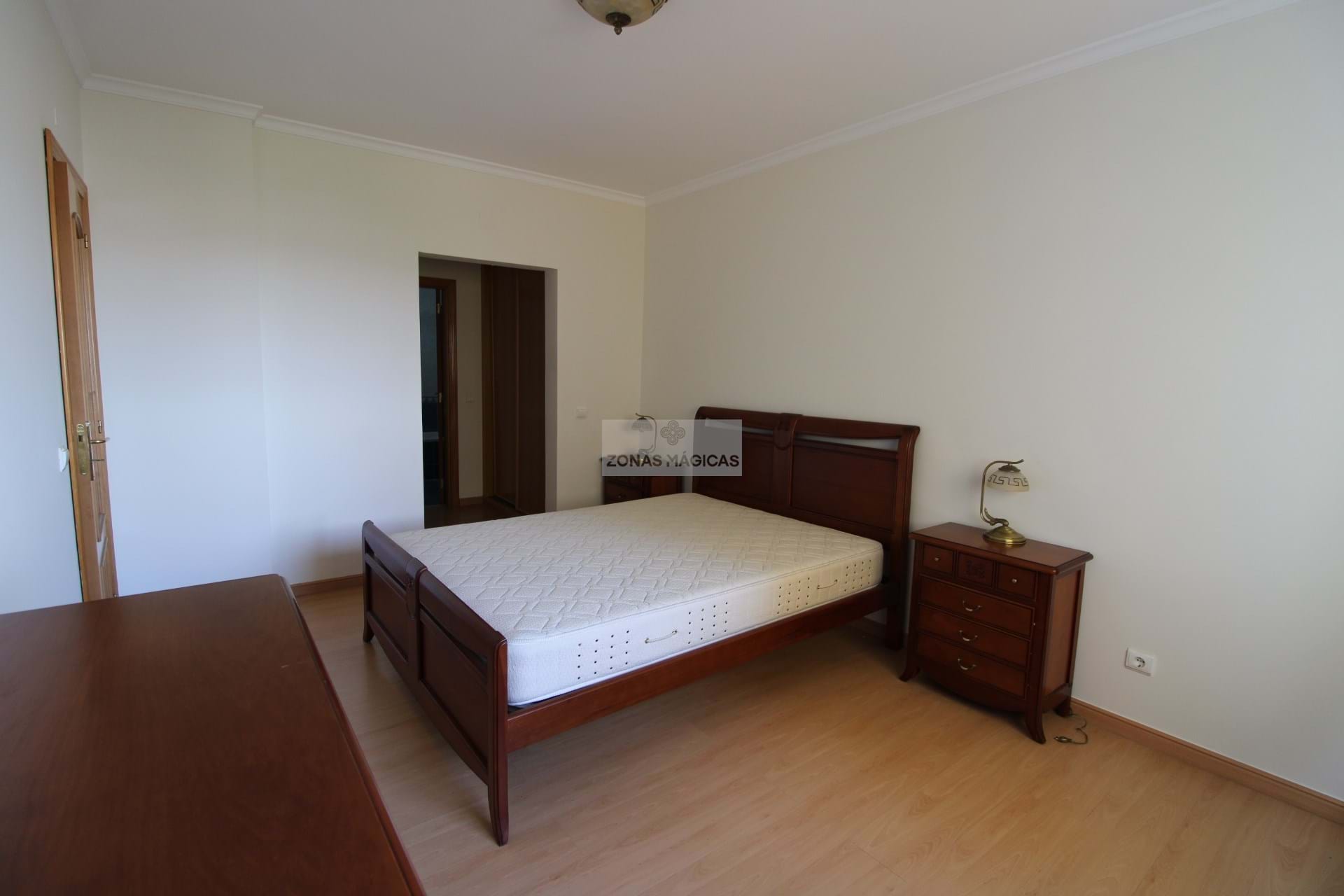 2 Bed, 2 Bath, ApartmentFor Sale, Lagos, Faro, 8600-533