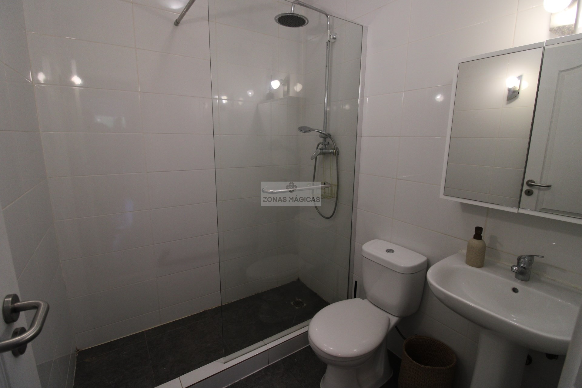 3 Bed, 2 Bath, ApartmentFor Sale, Lagos, Faro, 8600-641