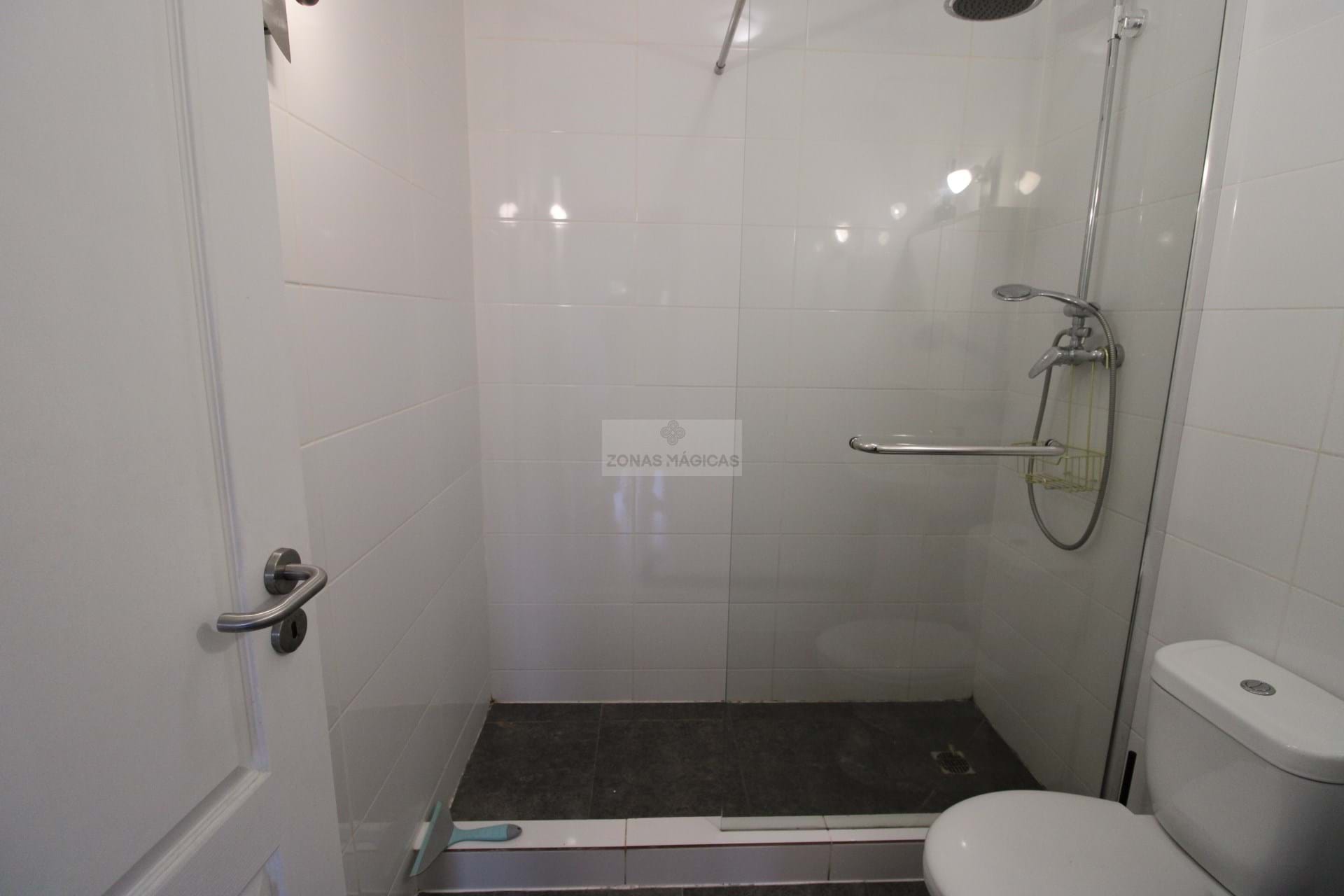 3 Bed, 2 Bath, ApartmentFor Sale, Lagos, Faro, 8600-641