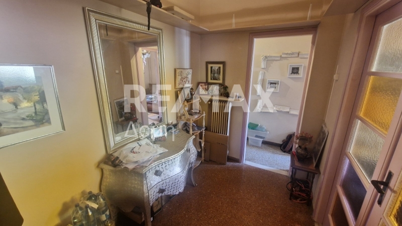 3 Bed, 1 Bath, ApartmentFor Sale, Klonaridou, Ano Patisia, Athens - Center