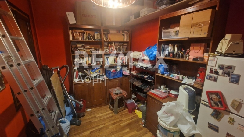 3 Bed, 1 Bath, ApartmentFor Sale, Klonaridou, Ano Patisia, Athens - Center