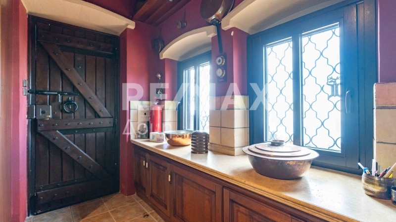 4 Bed, 5 Bath, ApartmentFor Sale, Center, Portaria, Magnesia