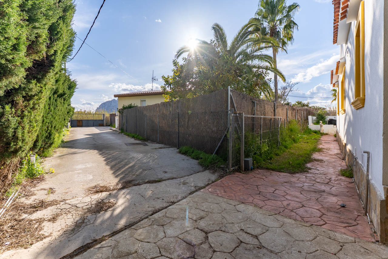 4 Bed, 3 Bath, HouseFor Sale