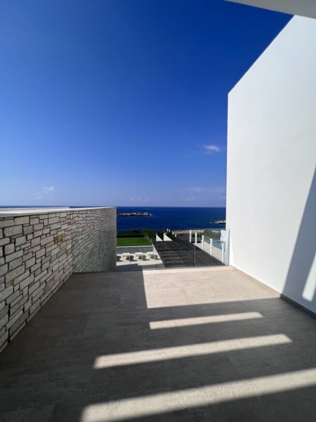 4 Bed, 3 Bath, HouseFor Sale, Sea Caves Pegeia, Paphos