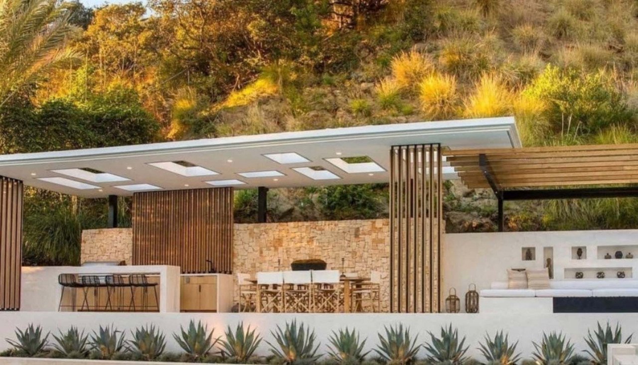 5 Bed, 5 Bath, HouseFor Sale, Aphrodite Hills, Paphos