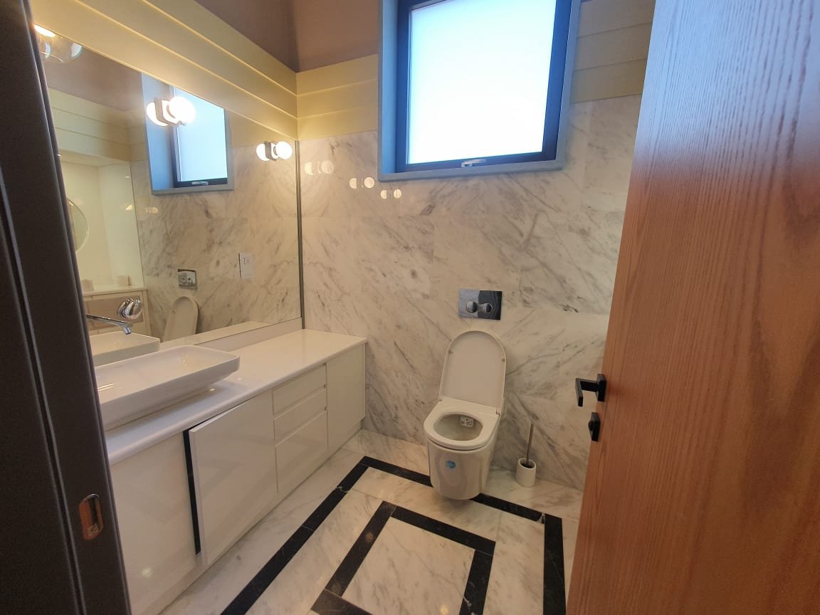 8 Bed, 8 Bath, HouseFor Sale, Mesa Chorio, Paphos