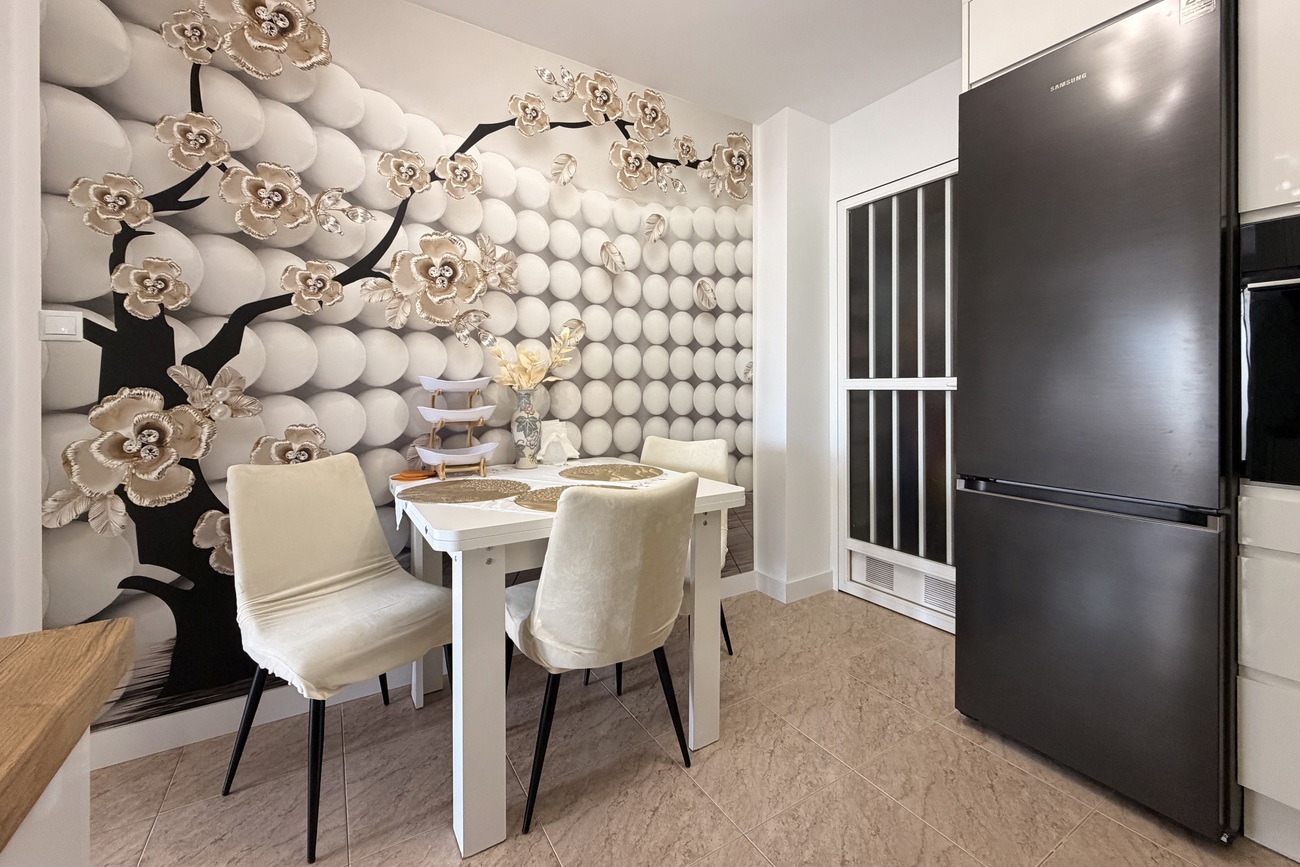 2 Bed, 1 Bath, ApartmentFor Sale, Torrevieja, Alicante