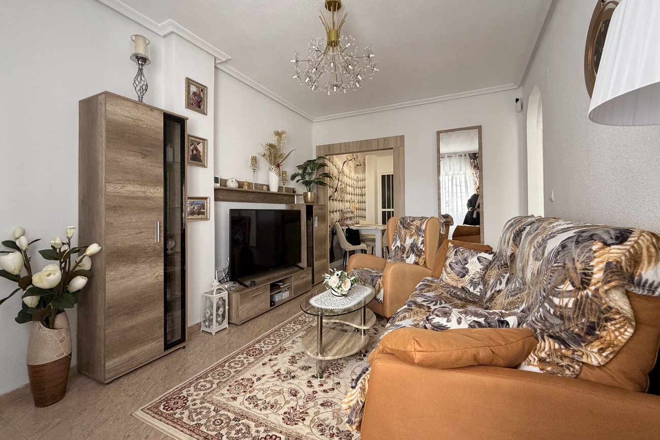 2 Bed, 1 Bath, ApartmentFor Sale, Torrevieja, Alicante