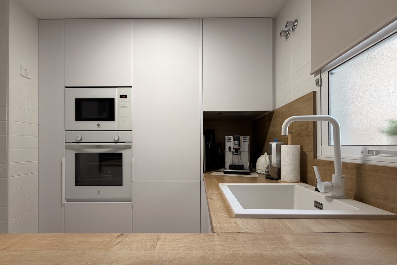 3 Bed, 2 Bath, ApartmentFor Sale, Torrevieja, Alicante