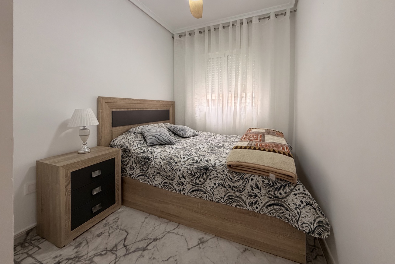 3 Bed, 2 Bath, ApartmentFor Sale, Torrevieja, Alicante